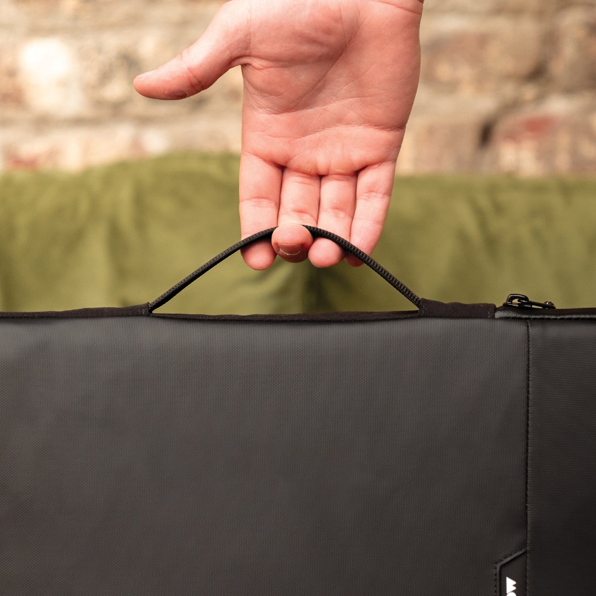 Macbook_Sleeve_PDP_Optimisation_Asset_5